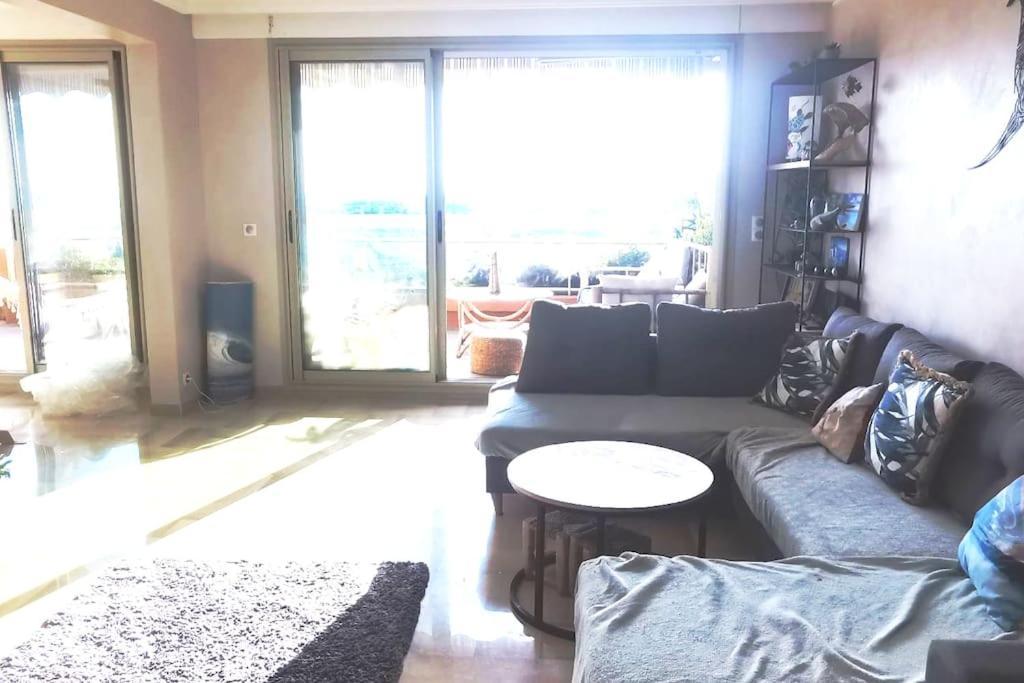 Appartement Nice Centre Vue Mer Avec Piscine Pour Famille, Couple D'Amis Pas De Groupes De Jeunes Autorises Екстер'єр фото